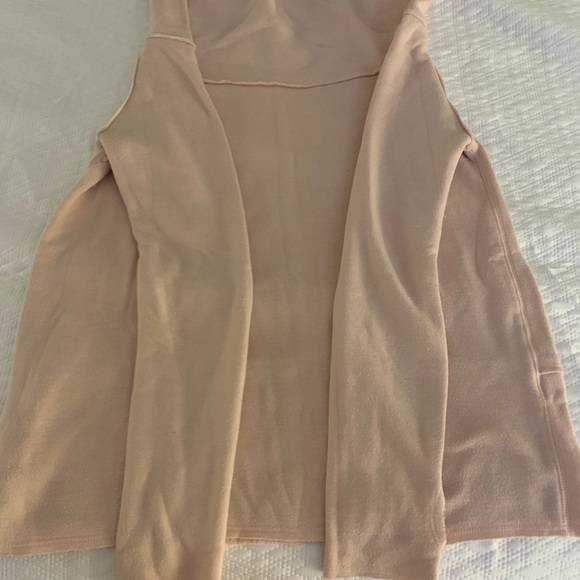 Top - Picture 3 of 4